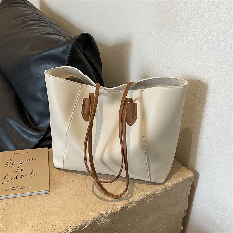Women Bags Sale - Sacs fourre-tout à fermeture éclair solides