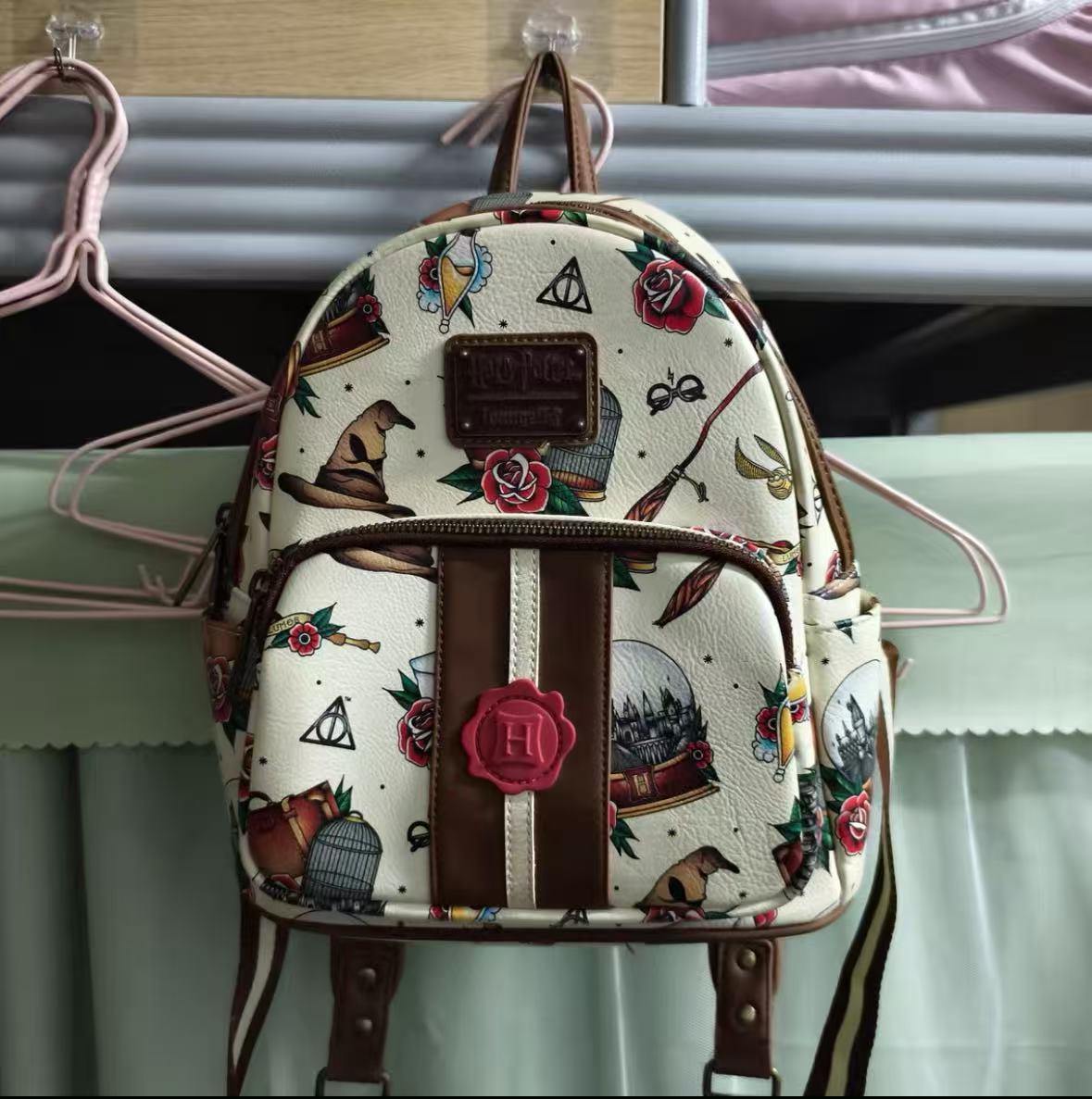 Sac à dos Loungefly à double s - Women Bags Collection avis et prix