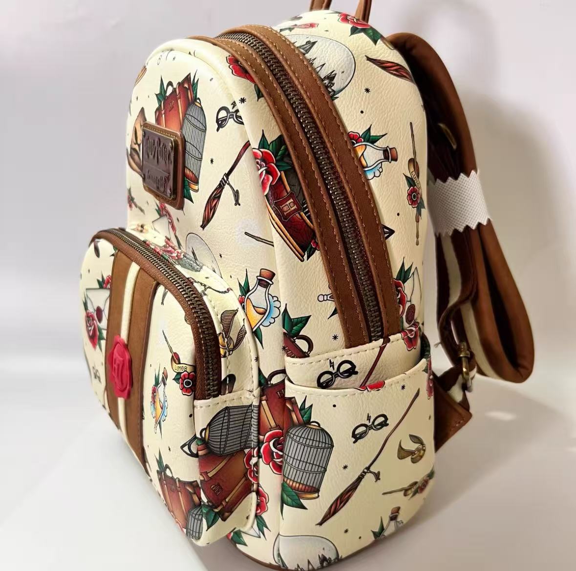 Sac à dos Loungefly à double s - Women Bags Collection avis et prix